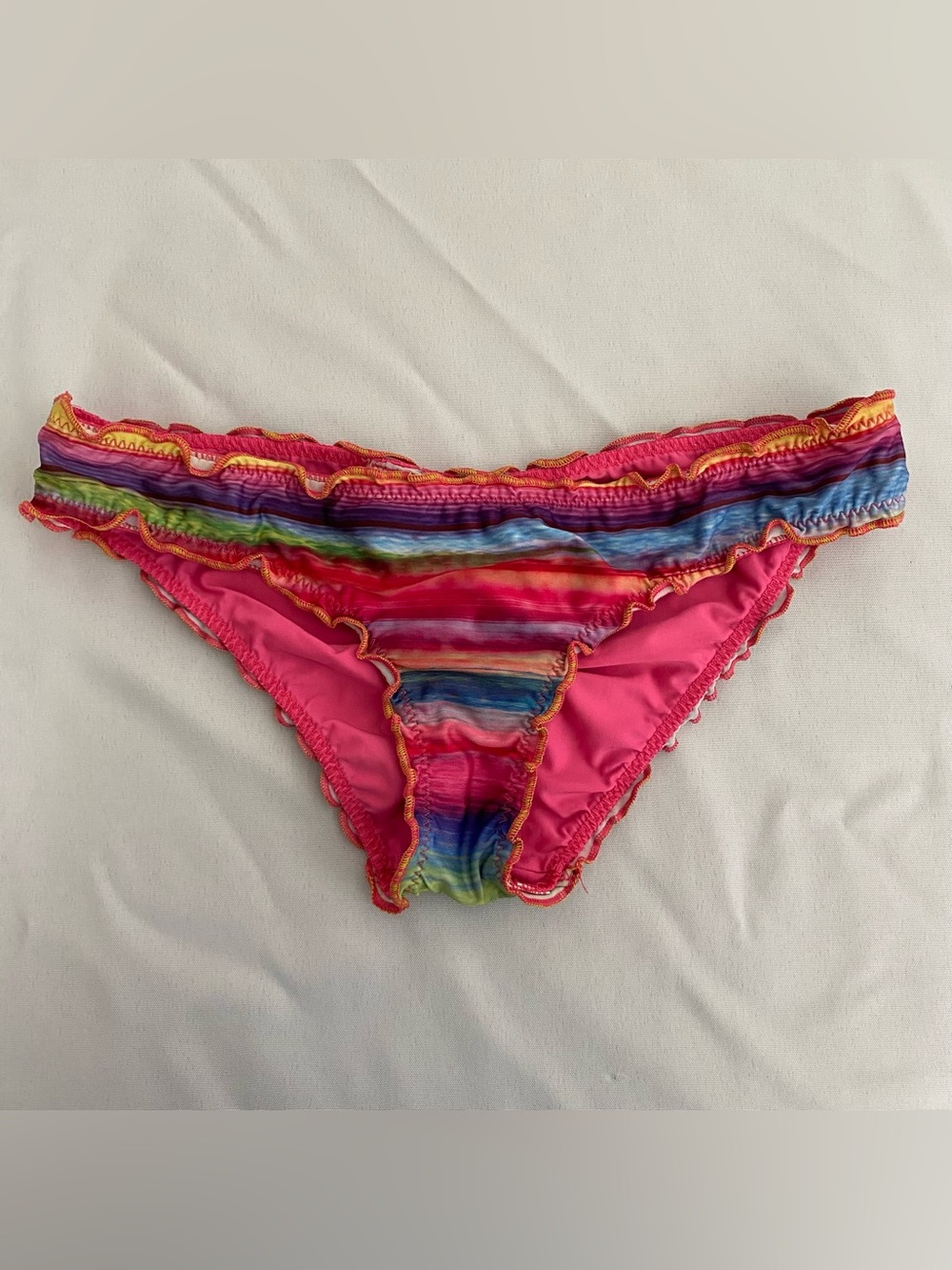 BECCA Rebecca Virtue Women’s Bikini Bottom XS Swimsuit Swimwear Rainbow Feminine
